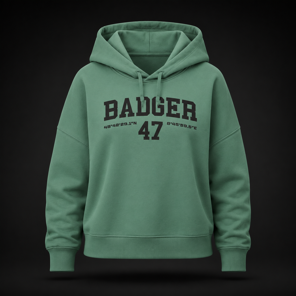 Damen Bio-Hoodie in Green Bay mit schwarzem BADGER 47 Varsity-Print auf der Vorderseite