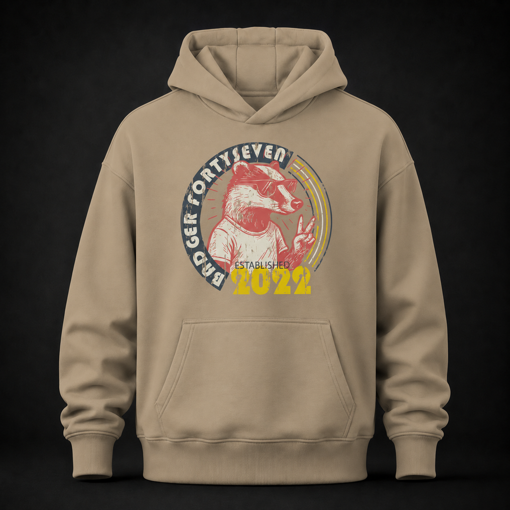 Beigefarbener Oversized Hoodie in U Beige mit Badger Forty Seven Vintage-Grafik auf der Vorderseite