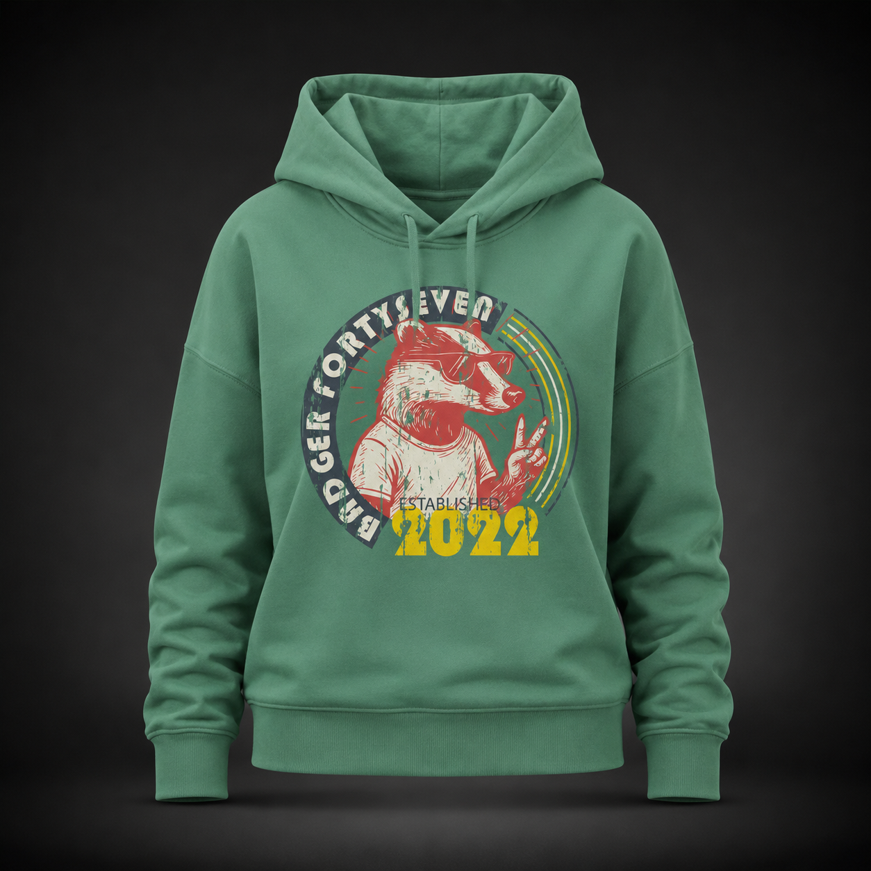Damen Bio-Hoodie in Green Bay mit großem Badger Forty Seven Vintage-Print auf der Vorderseite