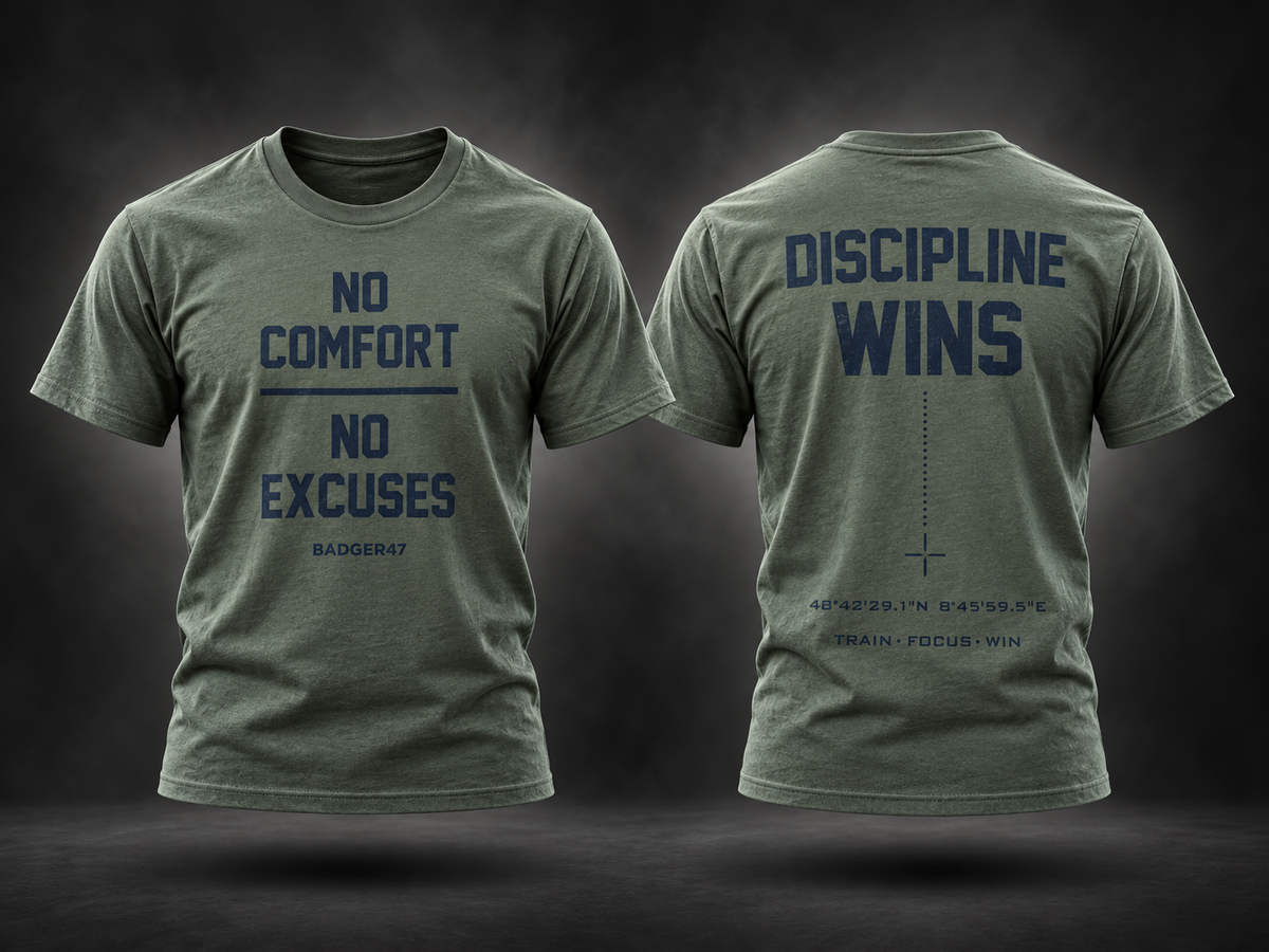 BADGER47 T-Shirt in Natural Raw als Ghost-Mockup mit No Comfort No Excuses Frontprint und Discipline Wins Rückenprint